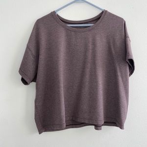 Lululemon Cropped T-shirt